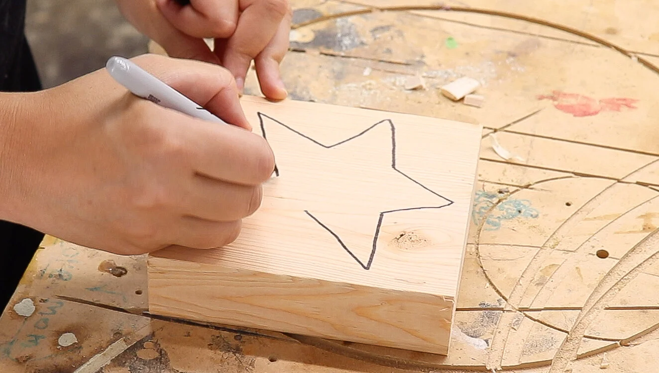 Wood projects for kids deals